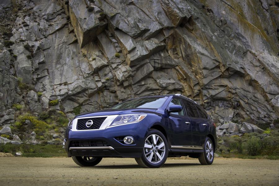  Nissan Pathfinder 2013 года  (фото 139 из 141)